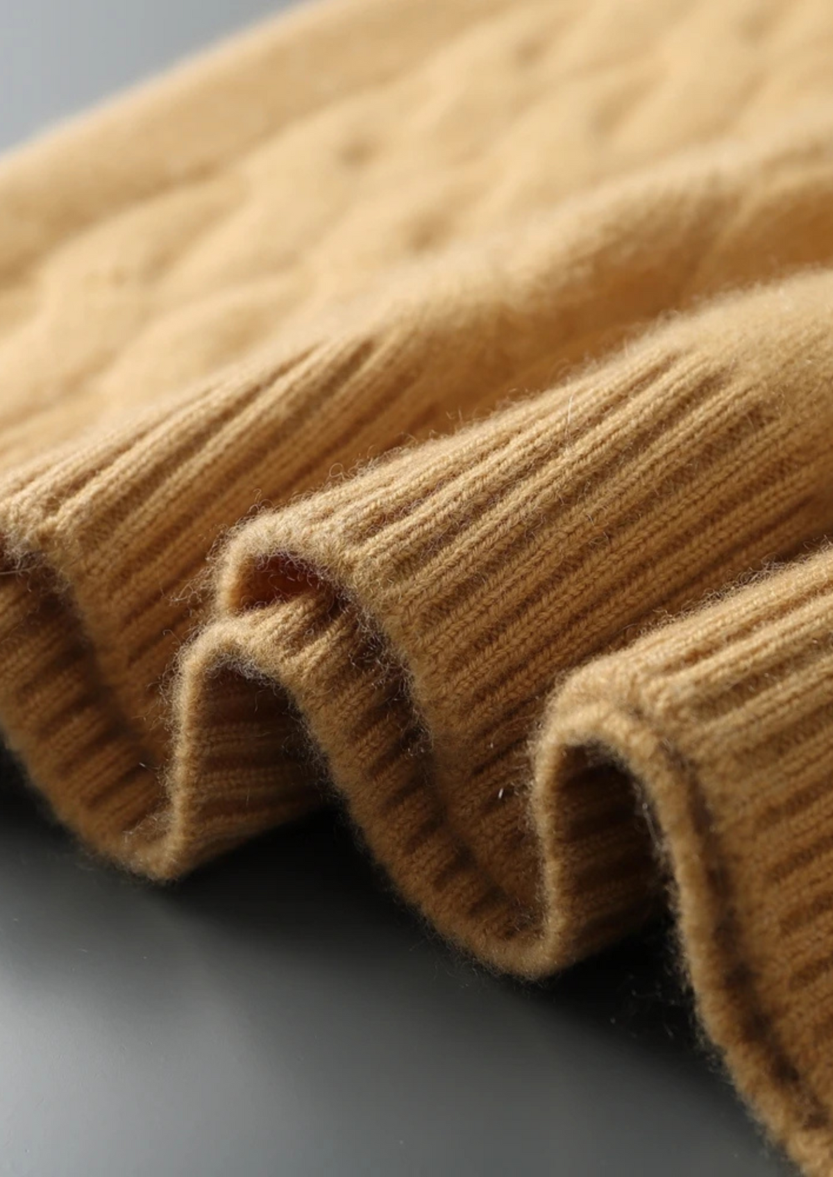 Cable Knit Wool Crewneck