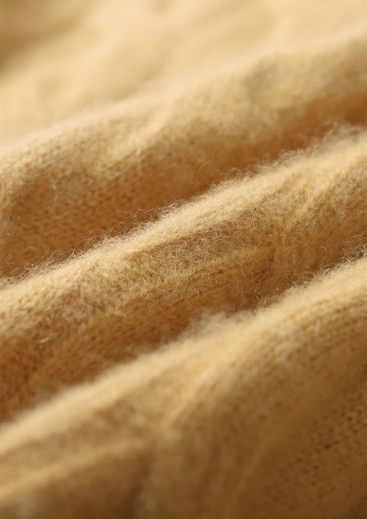 Cable Knit Wool Crewneck