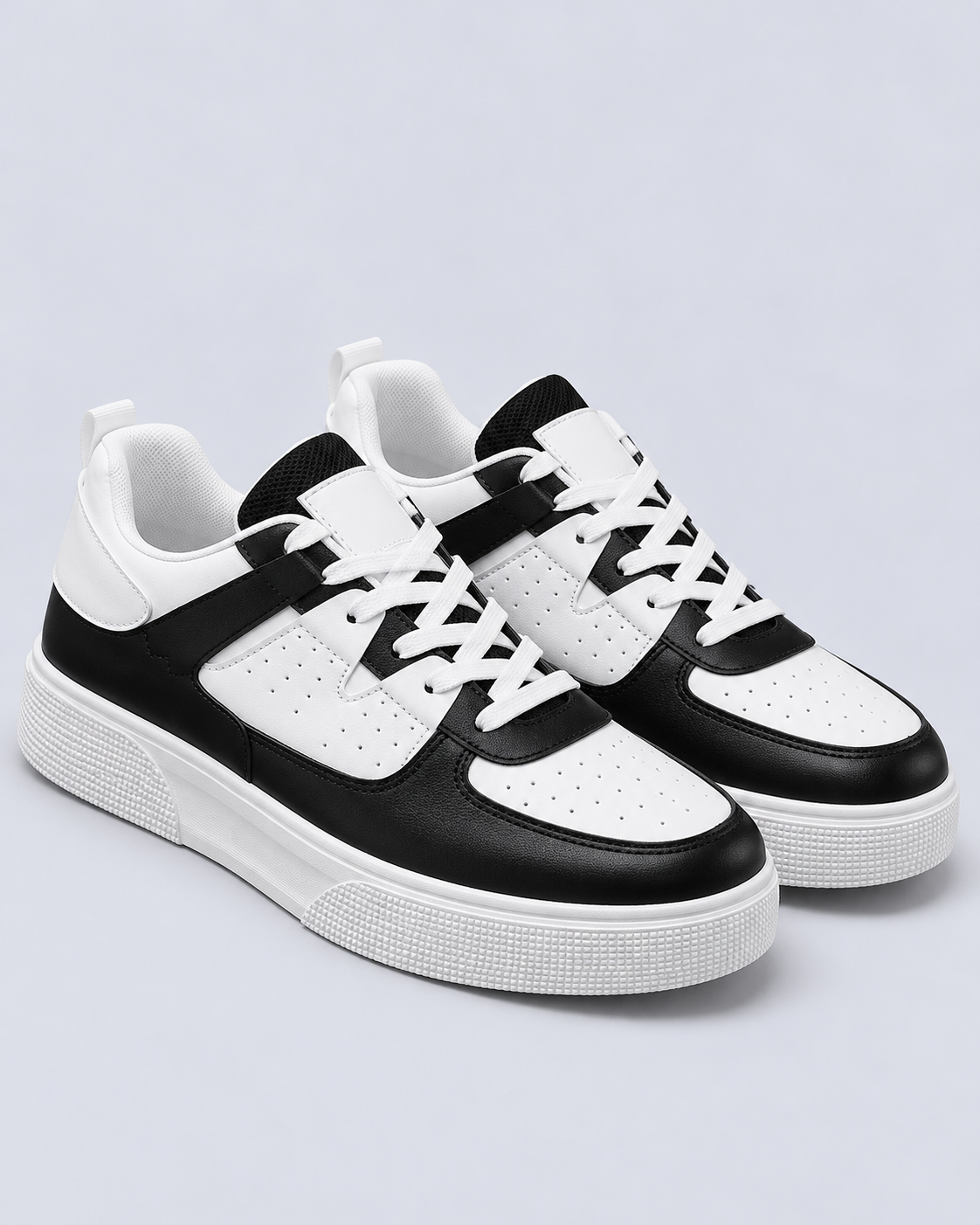 Men's Lightweight Lace-Up Trainers with Perforated Toe