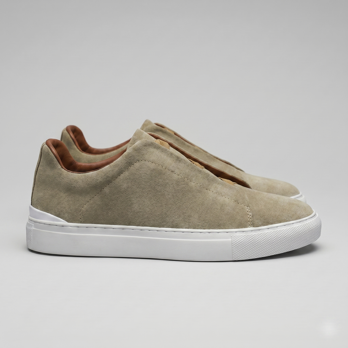 Men's Suede Low-Top Slip-On Trainers | Laceless Sneakers with Elastic Straps and Rubber Cupsole