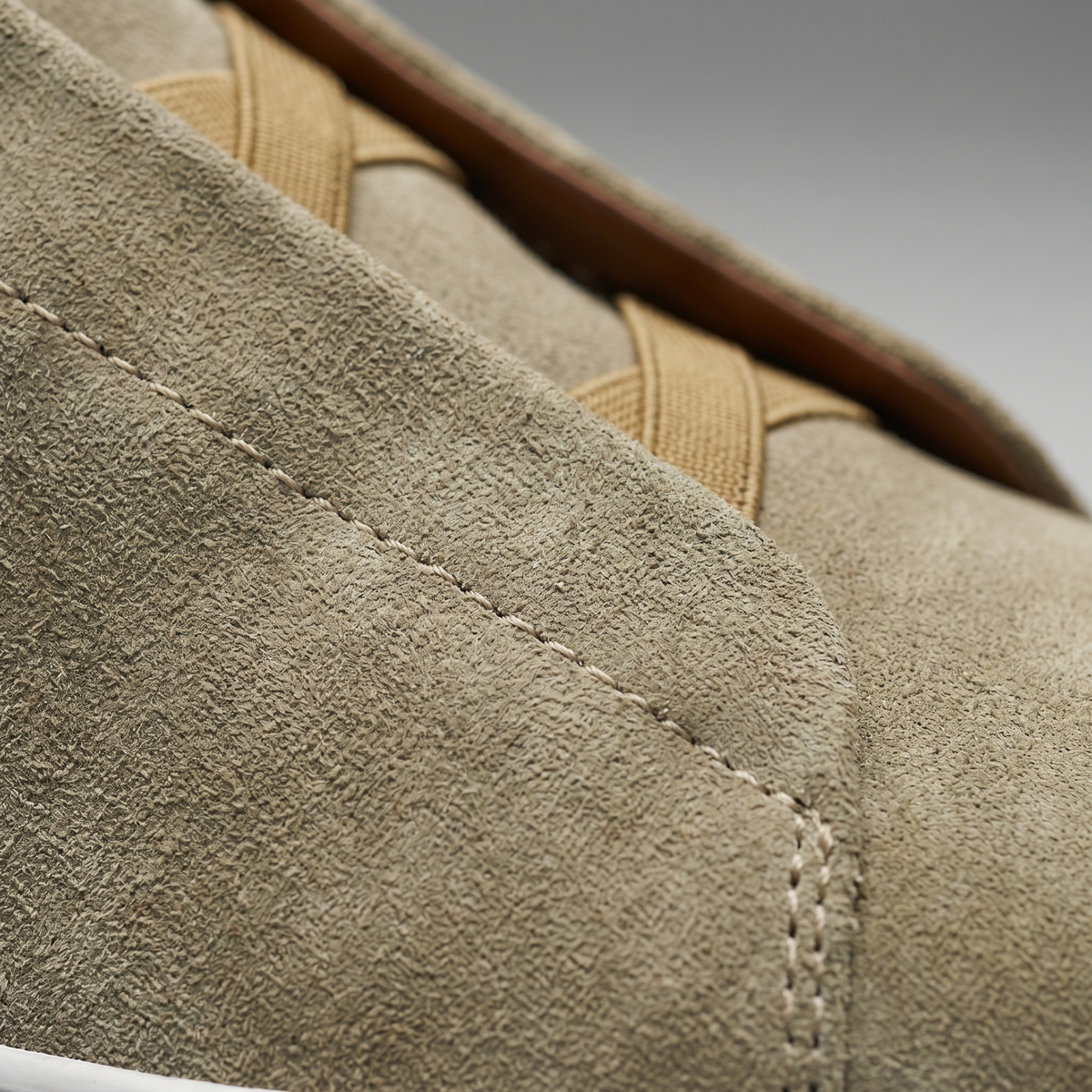 Men's Suede Low-Top Slip-On Trainers | Laceless Sneakers with Elastic Straps and Rubber Cupsole