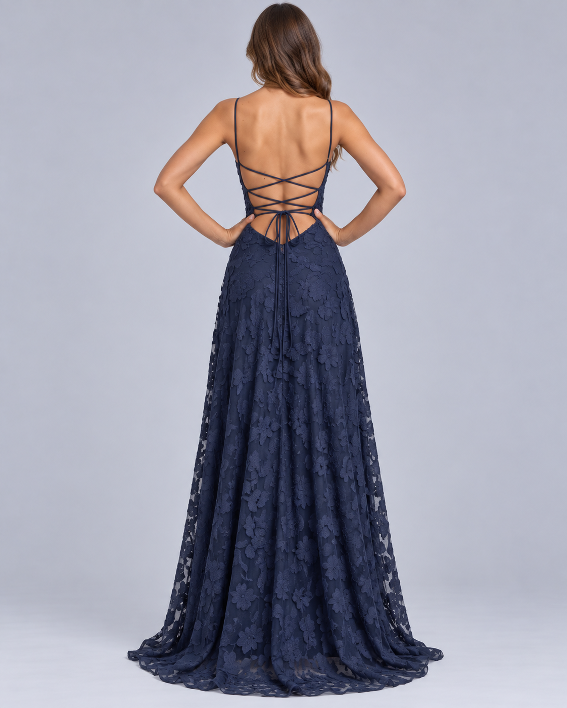 Women's Lace Maxi Dress with Structured Bodice