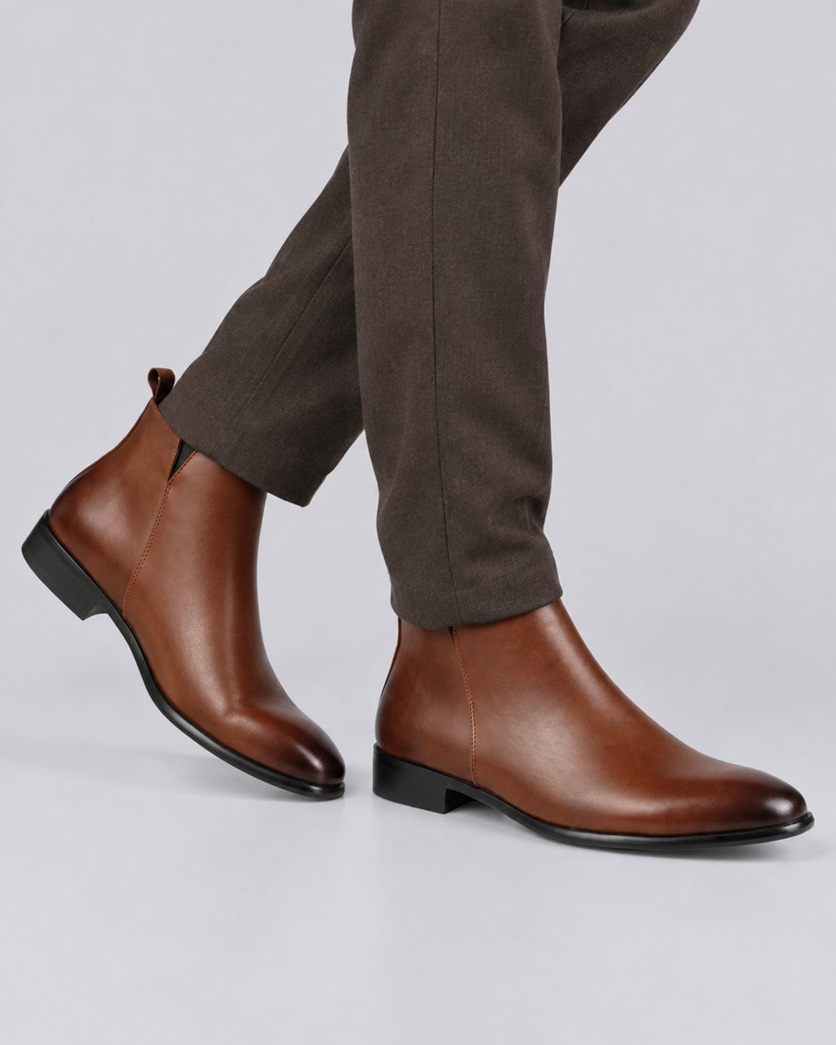 Men's Elegant Leather Chelsea Boots | Low Heel with Pointed Toe