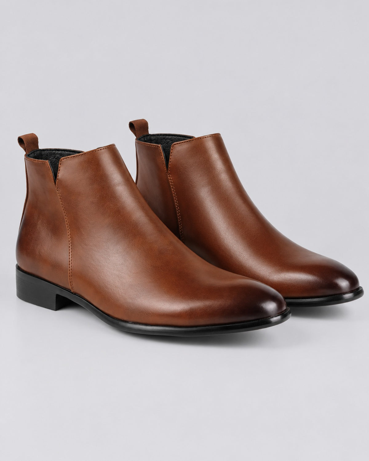 Men's Elegant Leather Chelsea Boots | Low Heel with Pointed Toe