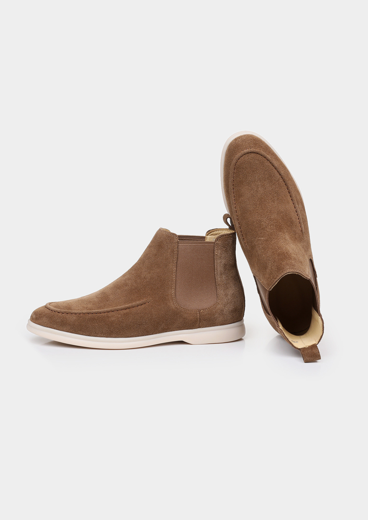Chelsea Boot met Gestikte Mocassinneus en Crèmekleurige Zool Heren